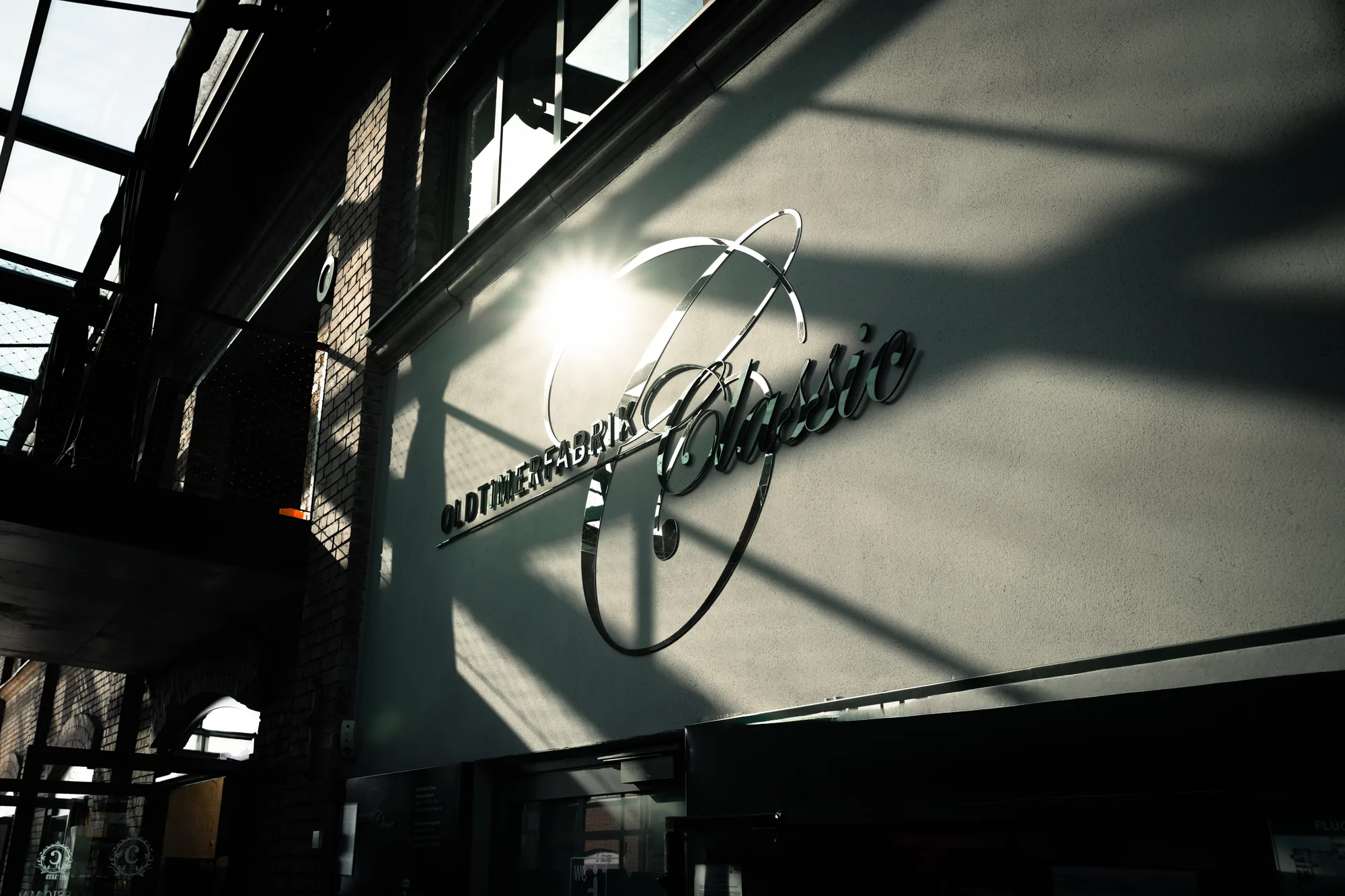 Oldtimerfabrik Classic, Referenz Lucent Studio